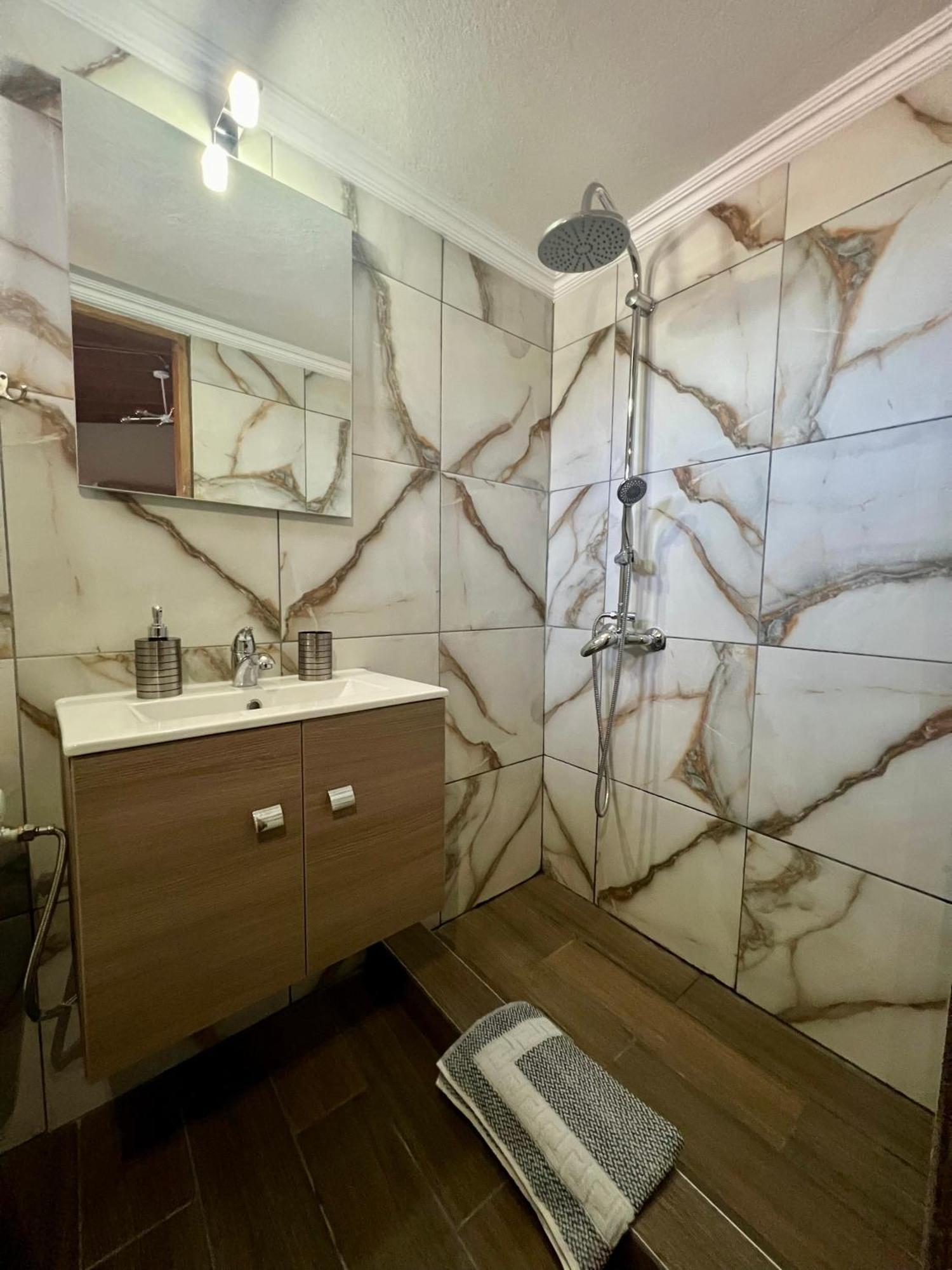 Garden Stay Agios Pavlos  외부 사진